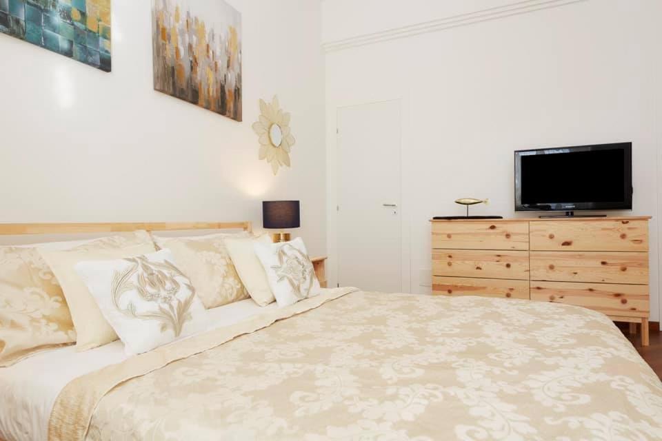 Idream Apartment & Rooms Катания Экстерьер фото