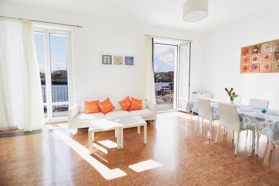 Idream Apartment & Rooms Катания Экстерьер фото