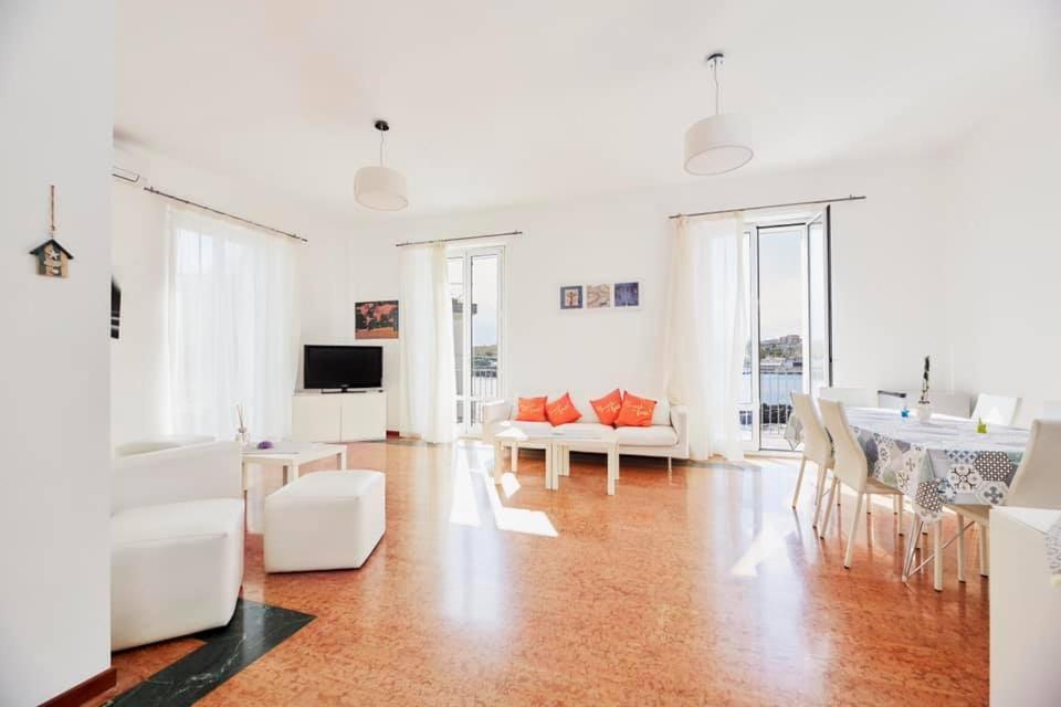 Idream Apartment & Rooms Катания Экстерьер фото